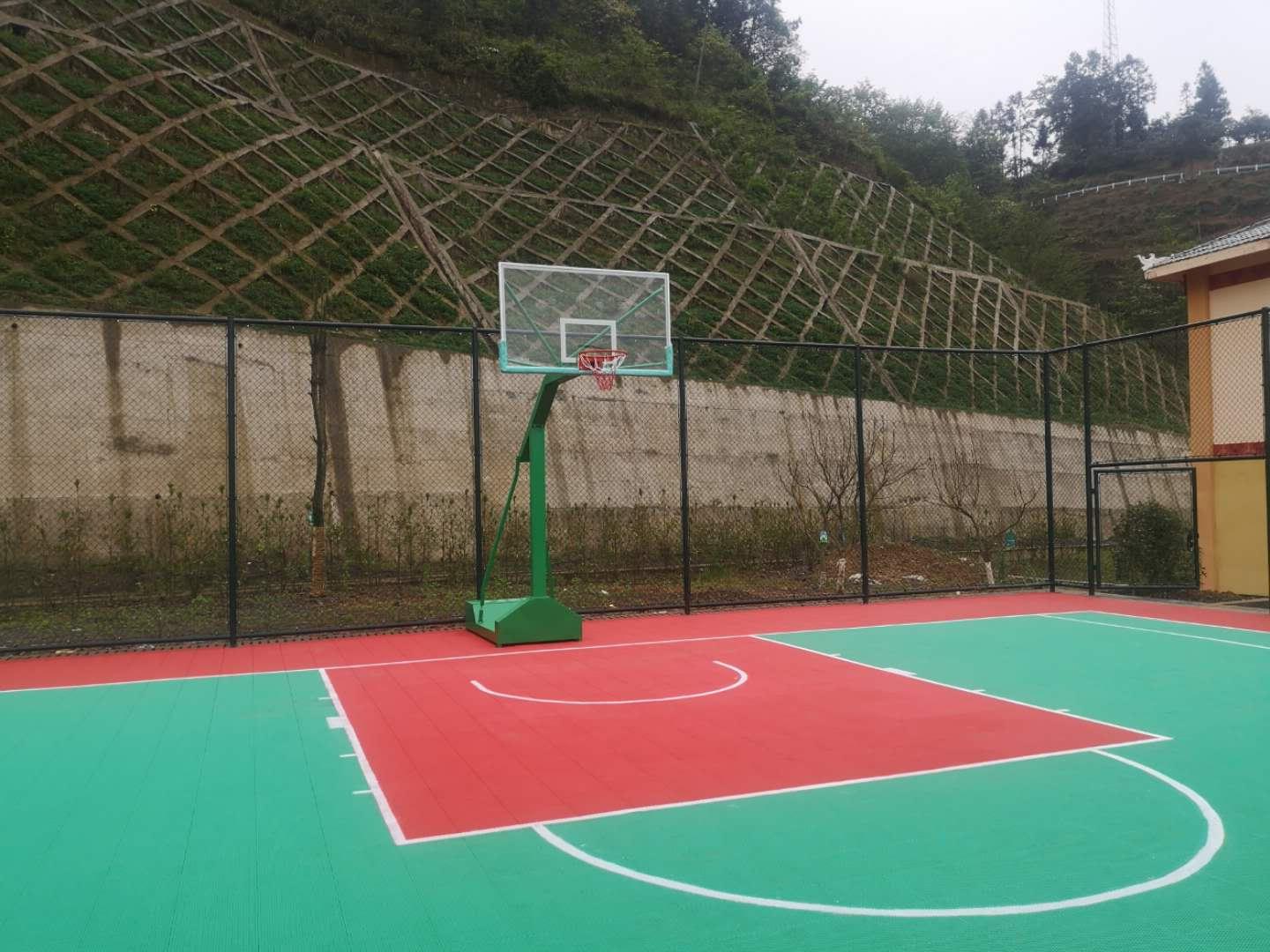 贵州省黔东南三穗德明收费站悬浮地板篮球场